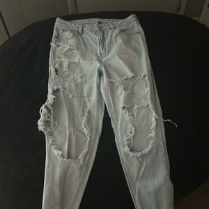American Eagle mom jeans
